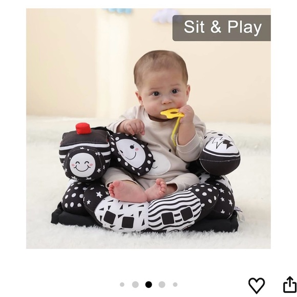 Lovvie & Joy 2 n 1 tummy time mat and seated support pillow - Picture 2 of 3